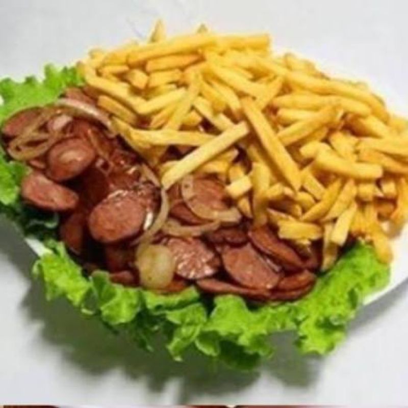 Porção de calabresa (600g) com batata (400g)