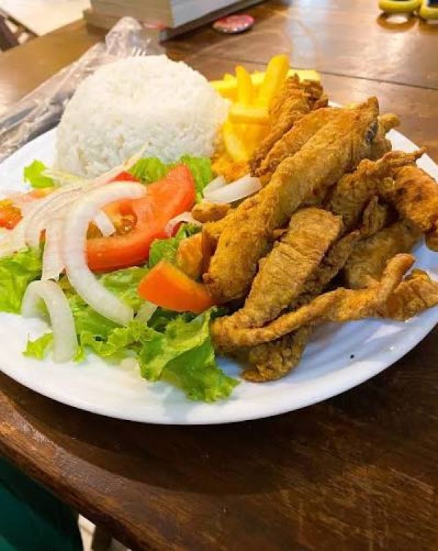 Tilápia COMPLETA (600g)