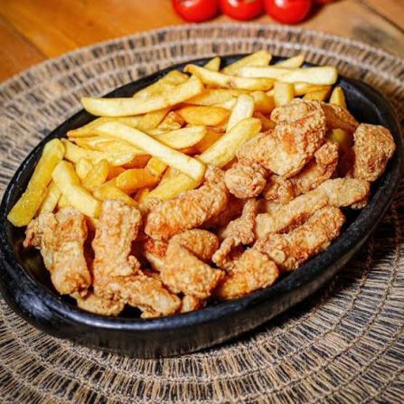 Isca de frango com batata